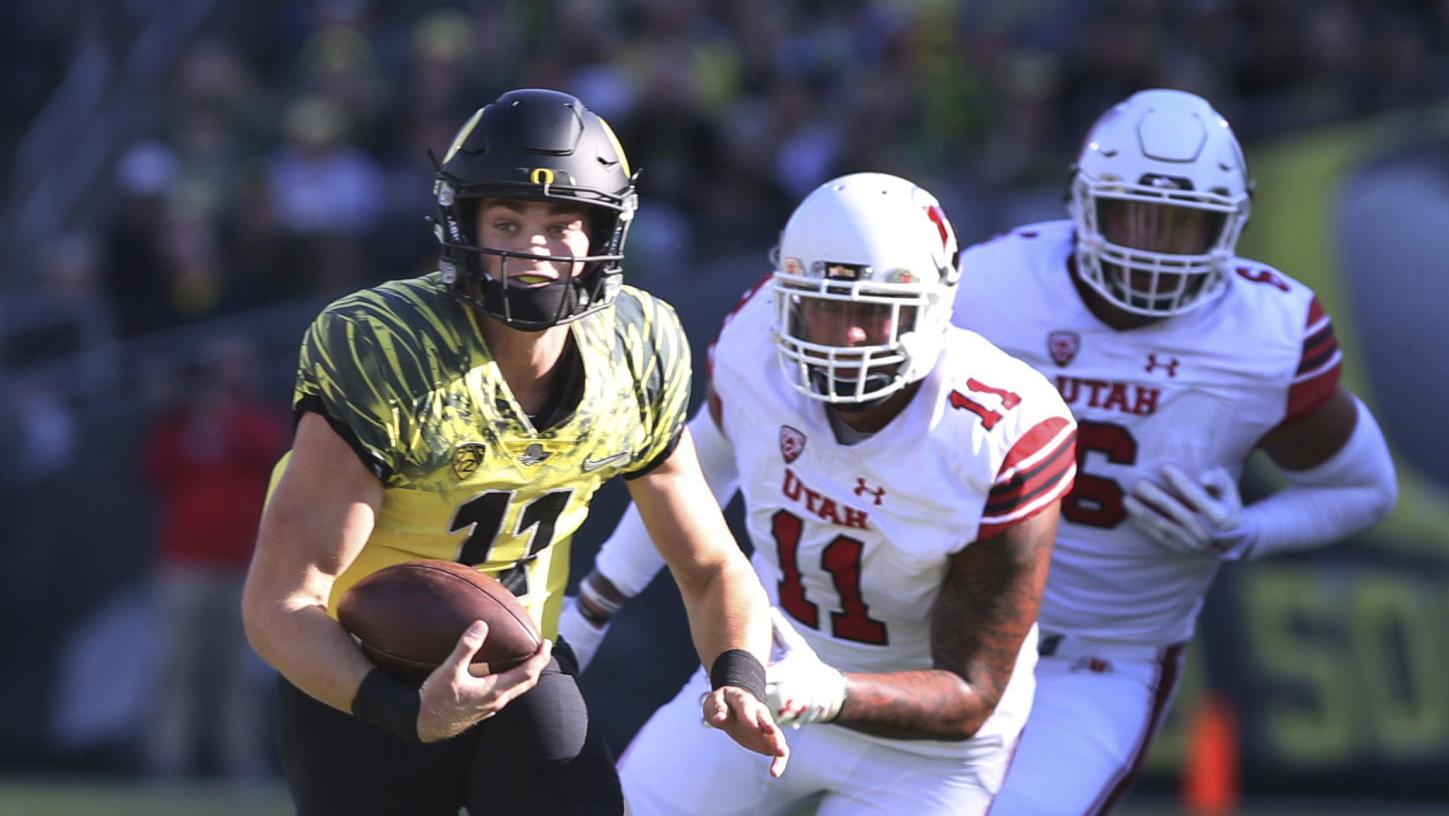 While the Arizona Wildcats have their QB in Khalil Tate, injuries and uncertainty plague Oregon